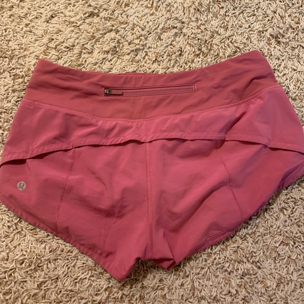 Lululemon speed up short